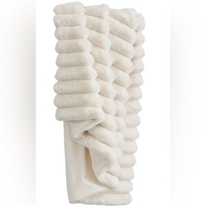 Rachel Roy White Faux Fur Throw